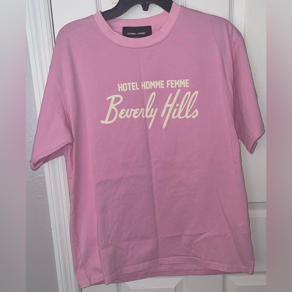 160. Hotel Homme Femme Tee - Picture 1 of 7